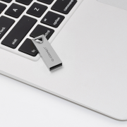 Flash disk USB Premium Q-CONNECT 2.0 4 GB